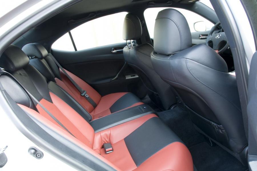  Lexus IS-F 2008 года  (фото 315 из 376)